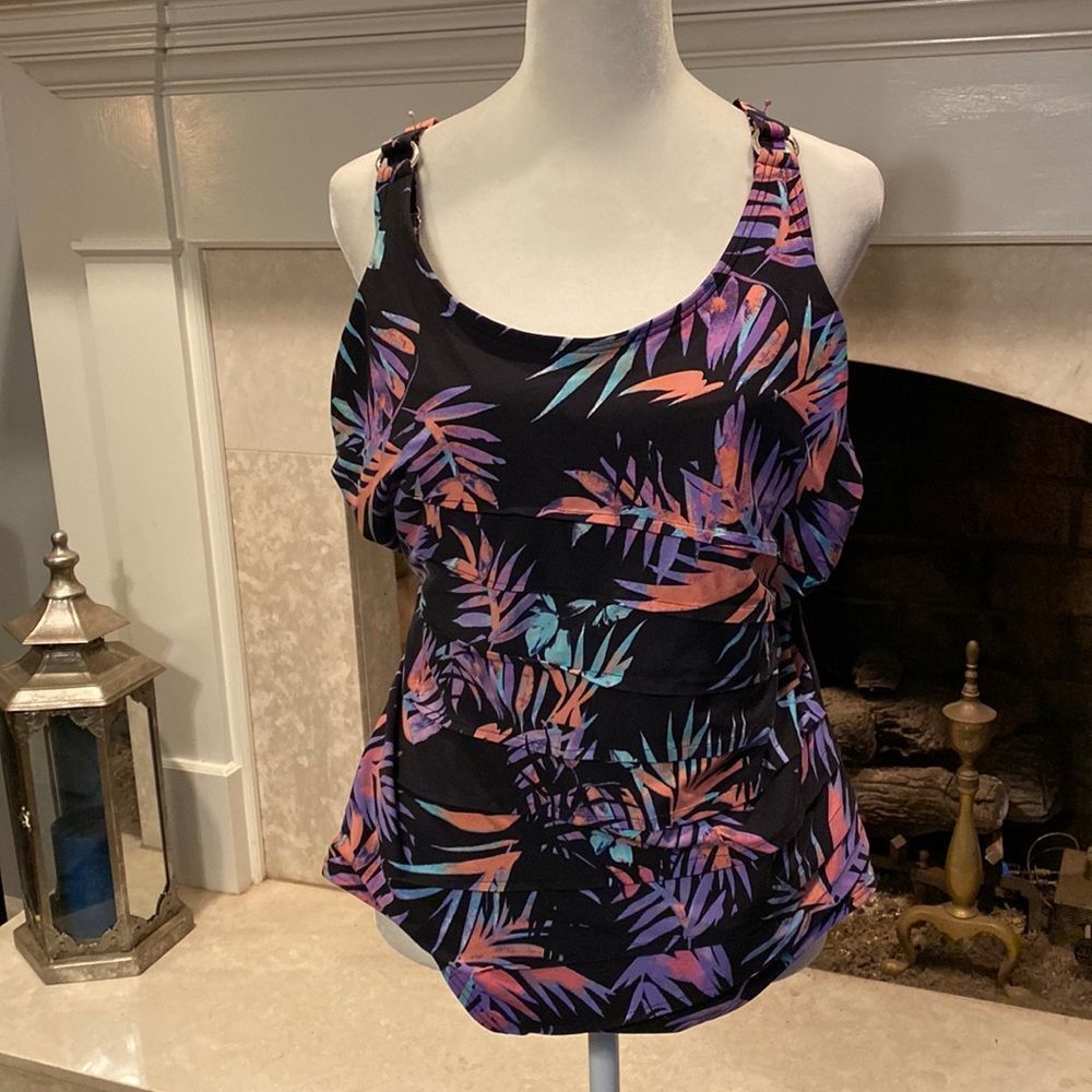 Calvin Klein Swimsuit Size 1X